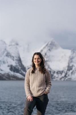 &copy; Leona Hofmann